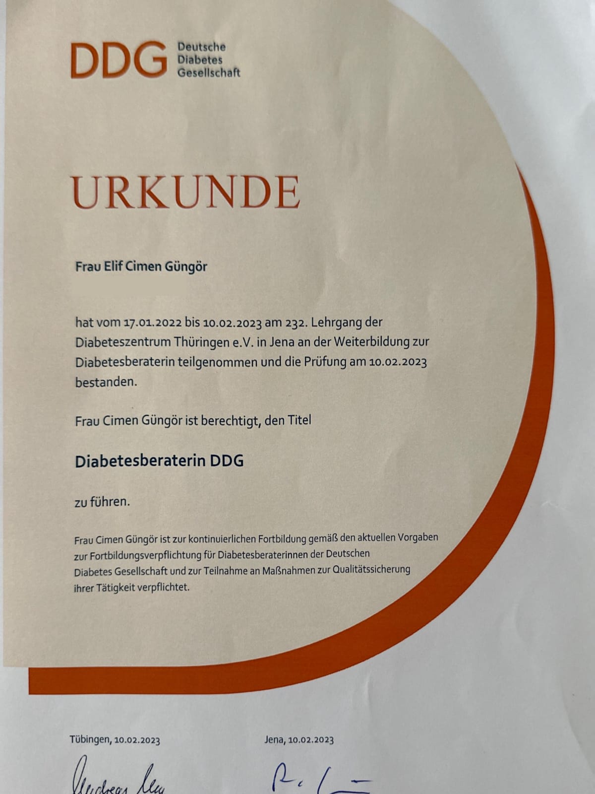 Urkunde der Deutschen Diabetes Gesellschaft (DDG) über den Titel Diabetesberaterin DDG, ausgestellt am 10. Februar 2023.